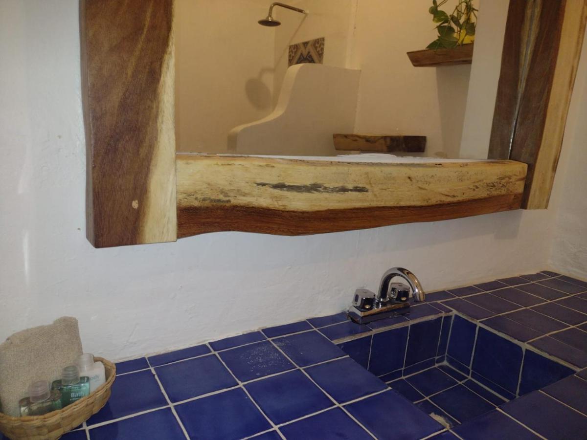 Mio Tulum Hotel Boutique Exterior photo Bathroom in a hotel in Oaxaca, Mexico